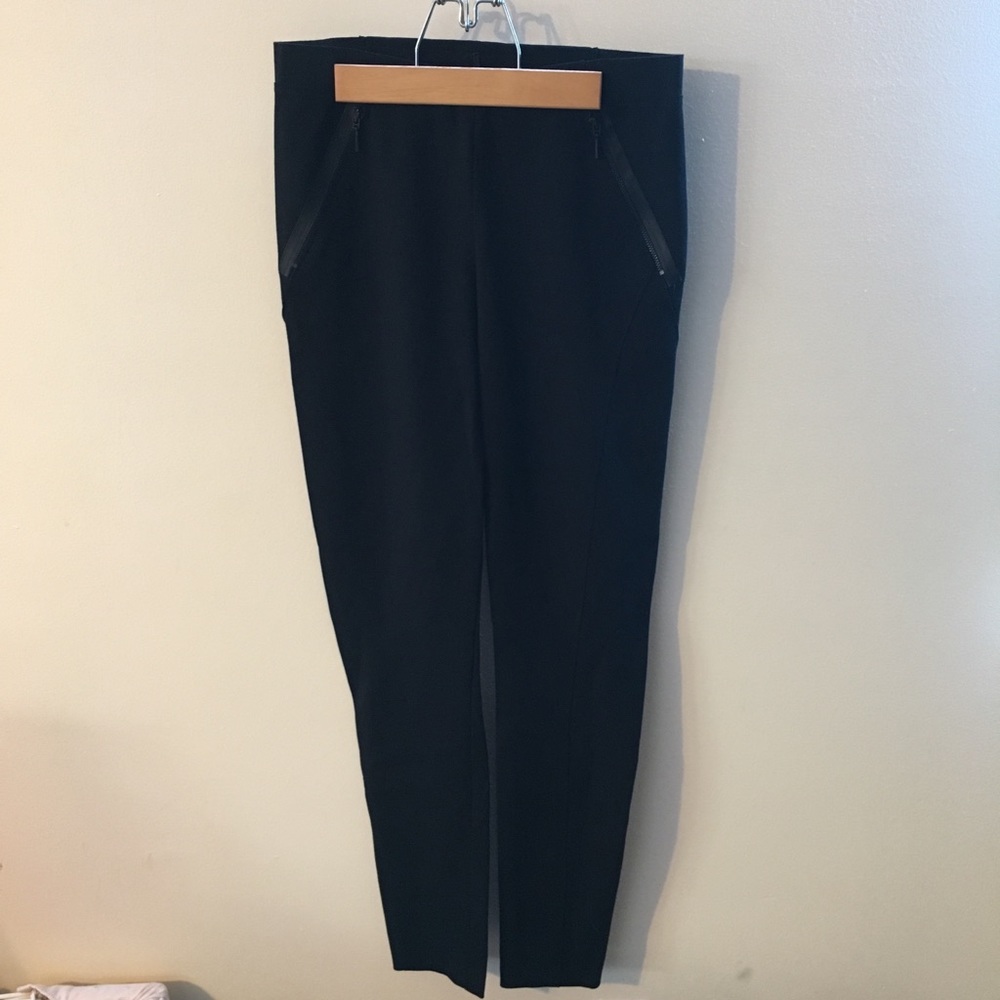 Crop Black Pant by Elie Tahari